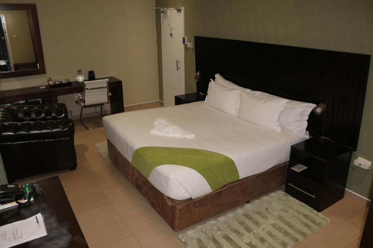 Peaconwood Boutique Villa Palapye Kültér fotó